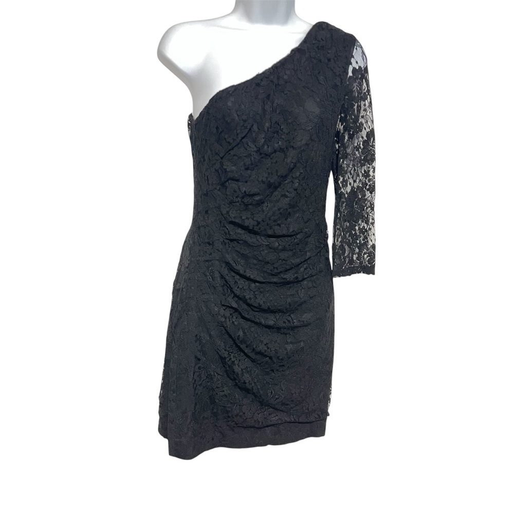 Express Elegant Black One-Shoulder Fully Lace Dress Lined Size 6 Formal Prom